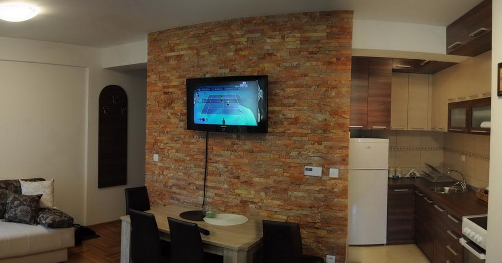 Apartment Kiki ซลาตีบอร์ ภายนอก รูปภาพ